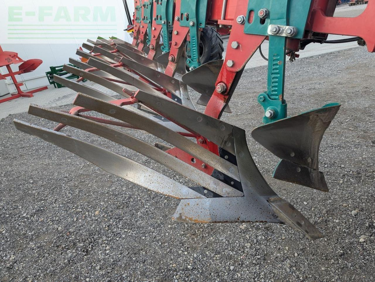 Kverneland ls100 5 schar streifenkörper - Pluh: obrázek 2 Kverneland ls100 5 schar streifenkörper - Pluh: obrázek 2
