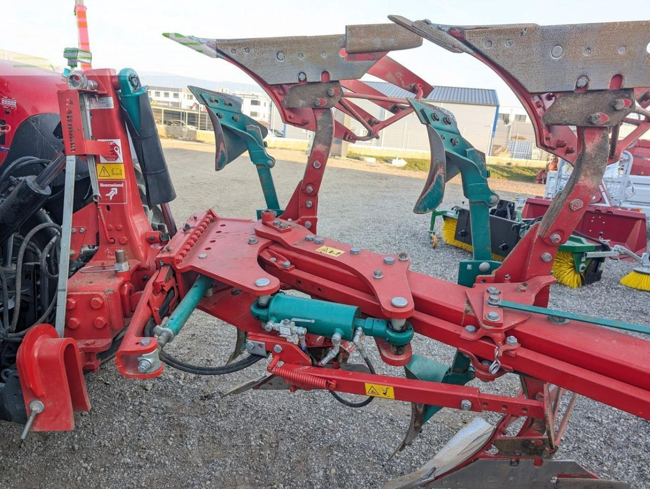 Kverneland ls100 5 schar streifenkörper - Pluh: obrázek 4 Kverneland ls100 5 schar streifenkörper - Pluh: obrázek 4