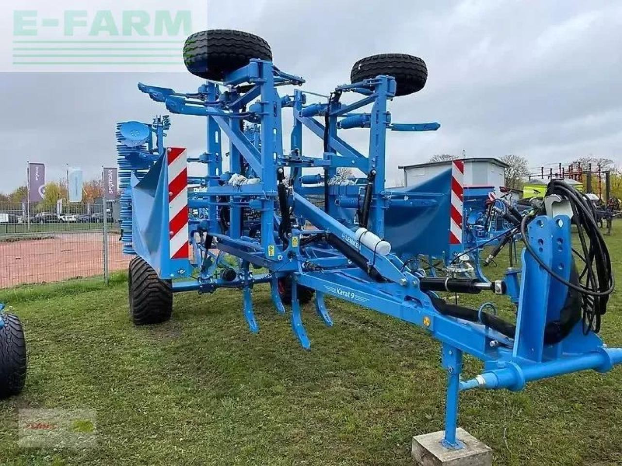 Lemken 9/500 karat kua - Kultivátor: obrázek 1 Lemken 9/500 karat kua - Kultivátor: obrázek 1