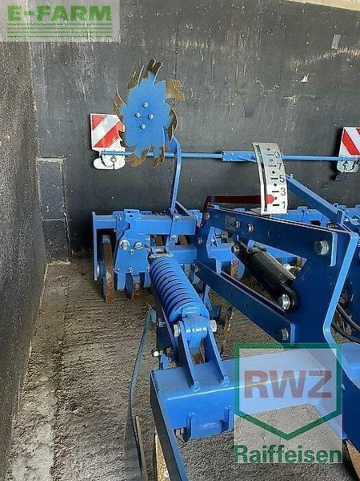Lemken karat 10 / 300 u - Kultivátor: obrázek 4 Lemken karat 10 / 300 u - Kultivátor: obrázek 4