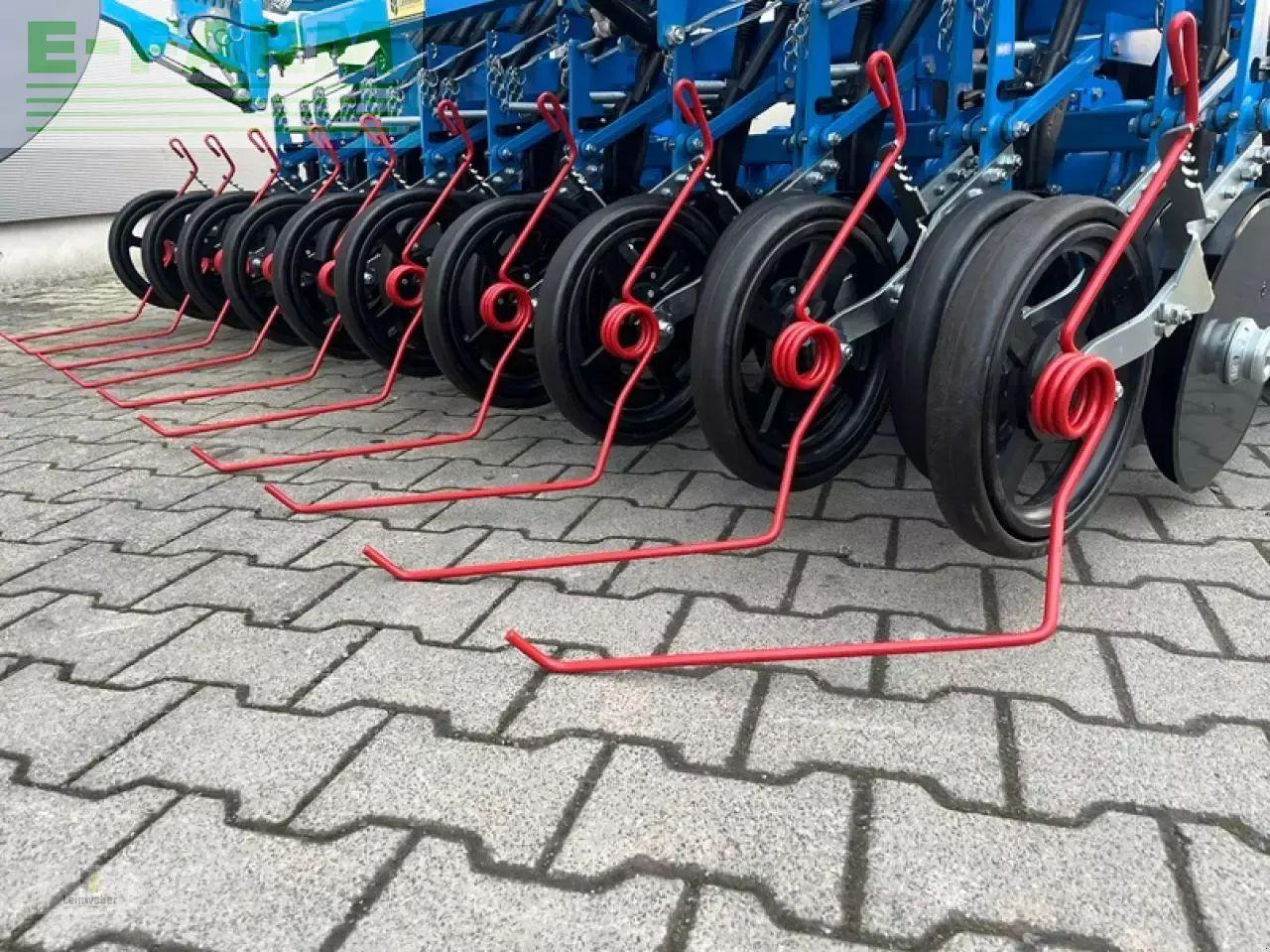 Lemken saphir 9/300 - Secí stroj: obrázek 5 Lemken saphir 9/300 - Secí stroj: obrázek 5