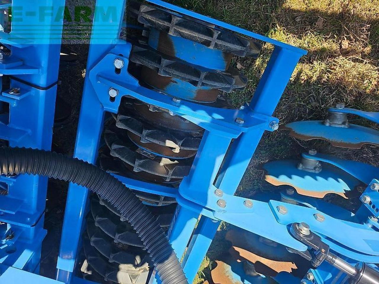 Lemken solitär 8+ / 300 - Secí stroj: obrázek 4 Lemken solitär 8+ / 300 - Secí stroj: obrázek 4