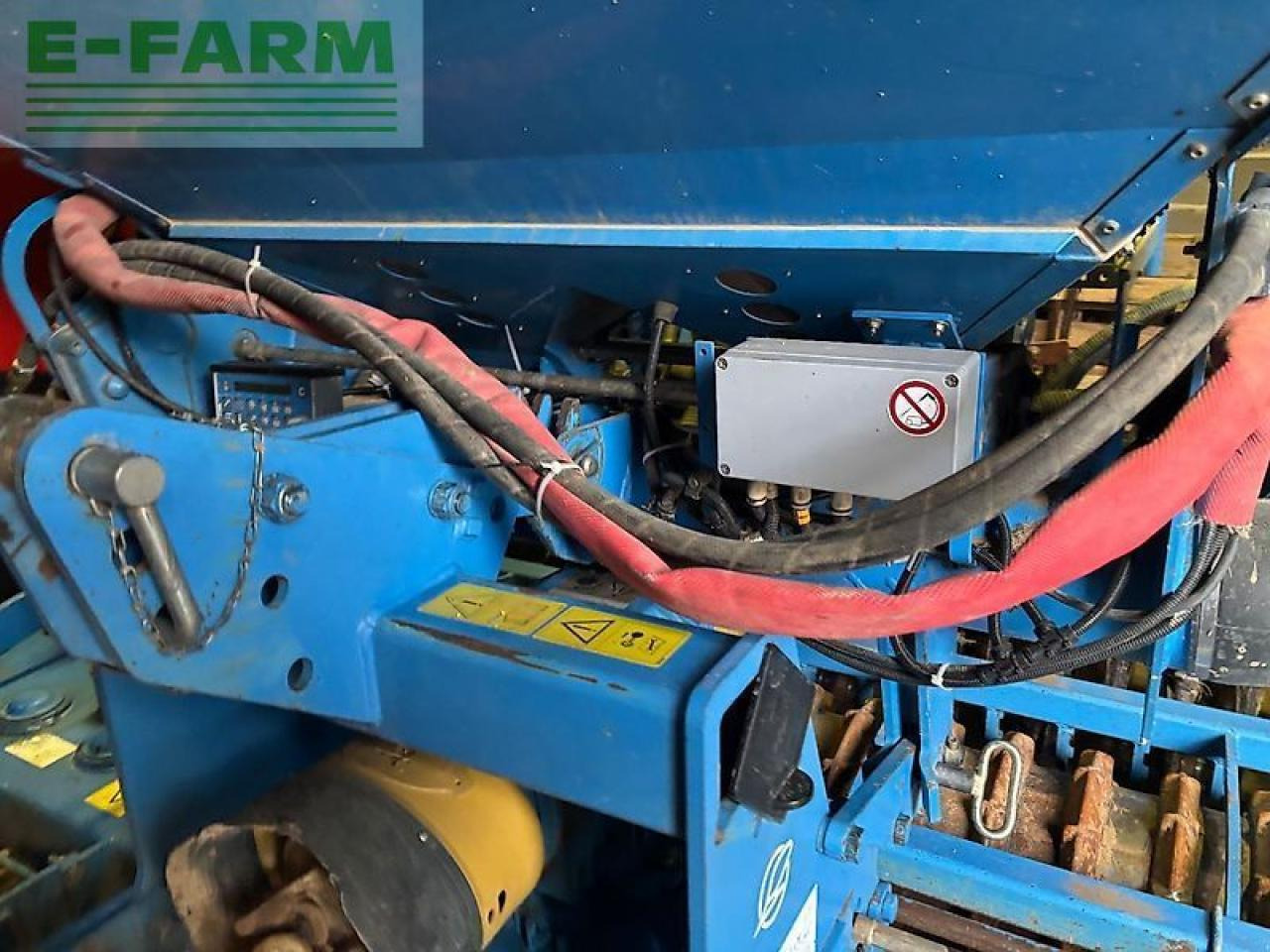 Lemken zirkon 10/300 + solitair 8/300 - Secí stroj: obrázek 5 Lemken zirkon 10/300 + solitair 8/300 - Secí stroj: obrázek 5