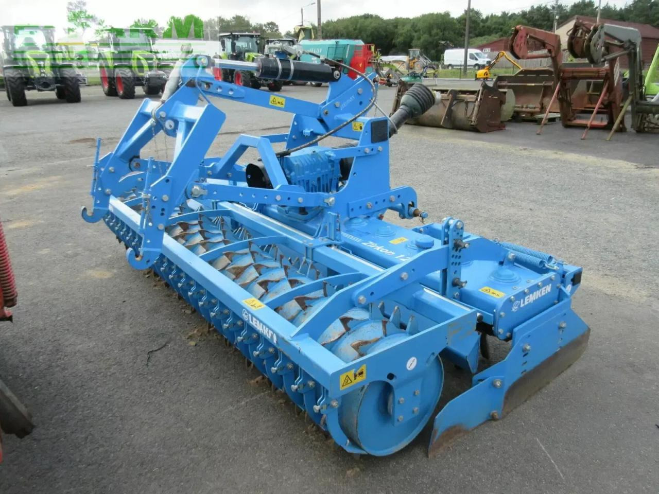Lemken zirkon 12/300 - Stroj na obdělávání půdy: obrázek 3 Lemken zirkon 12/300 - Stroj na obdělávání půdy: obrázek 3