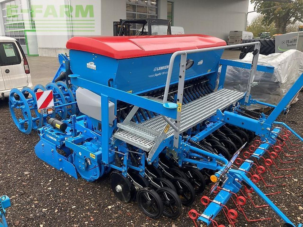 Lemken zirkon 12/300 + saphir 10/300 - Stroj na obdělávání půdy: obrázek 1 Lemken zirkon 12/300 + saphir 10/300 - Stroj na obdělávání půdy: obrázek 1