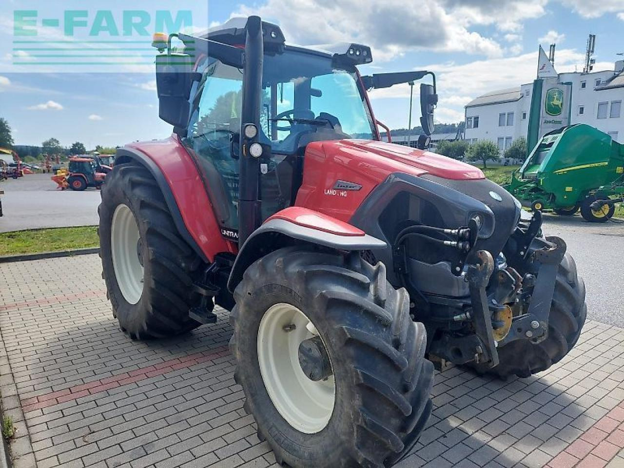 Lindner lintrac 130 (stufe 5) 4rad-lenkung - Traktor: obrázek 2 Lindner lintrac 130 (stufe 5) 4rad-lenkung - Traktor: obrázek 2