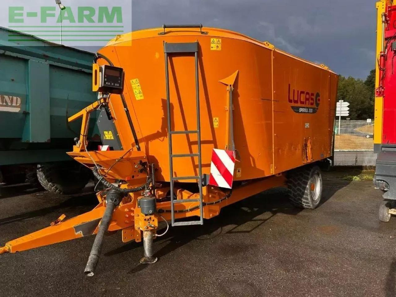 Lucas spirmix 220 - Zařízení pro chov skotu: obrázek 1 Lucas spirmix 220 - Zařízení pro chov skotu: obrázek 1