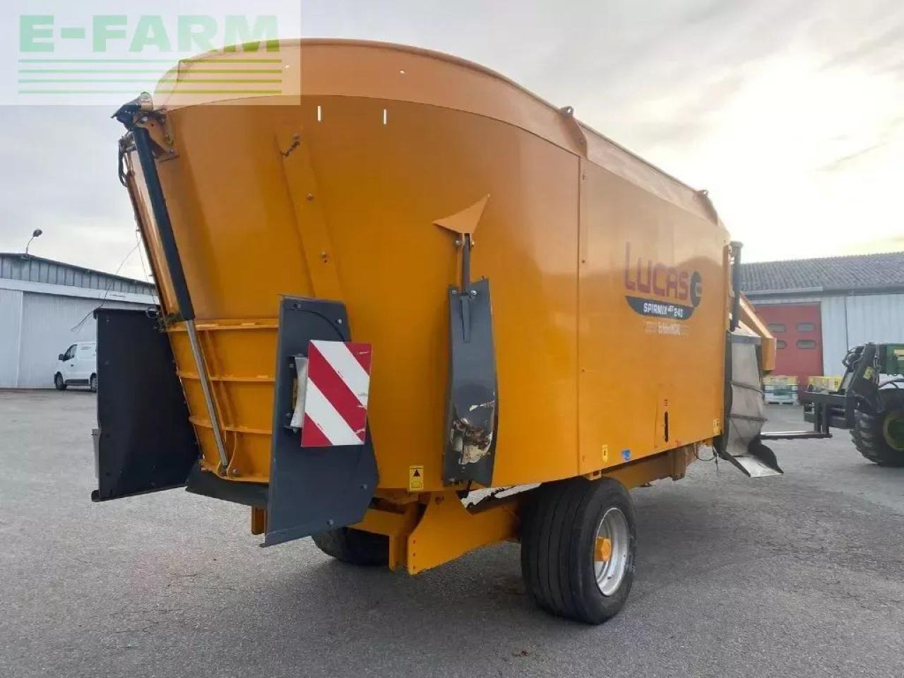 Lucas spirmixjet 240 - Zařízení pro chov skotu: obrázek 2 Lucas spirmixjet 240 - Zařízení pro chov skotu: obrázek 2