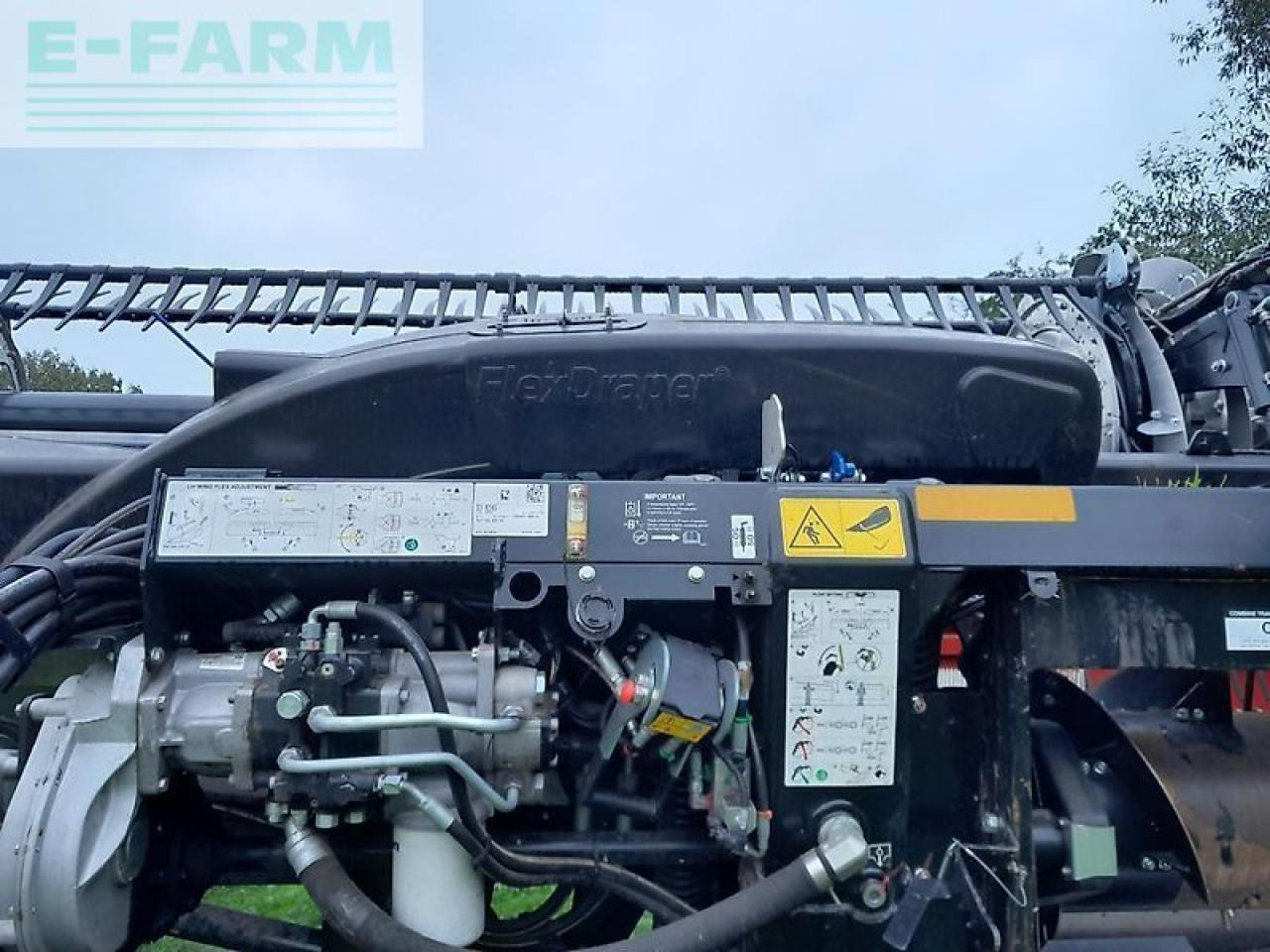 MacDon fd 235 flexdraper - 10,6m / adapter case - Příslušenství pro sklízecí řezačky: obrázek 4 MacDon fd 235 flexdraper - 10,6m / adapter case - Příslušenství pro sklízecí řezačky: obrázek 4