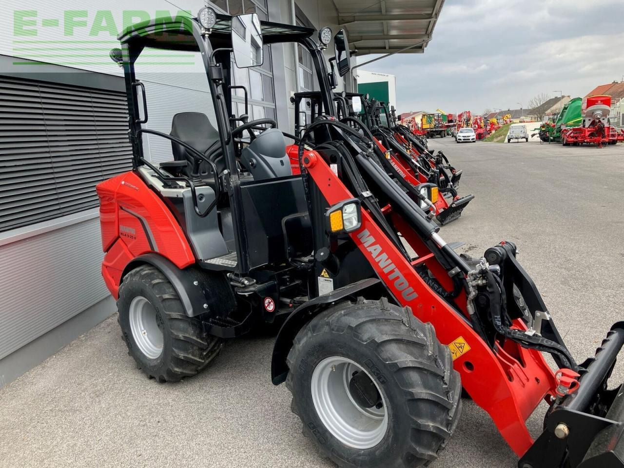 Manitou manitou mla 3-25 - Mini rýpadlo: obrázek 2 Manitou manitou mla 3-25 - Mini rýpadlo: obrázek 2