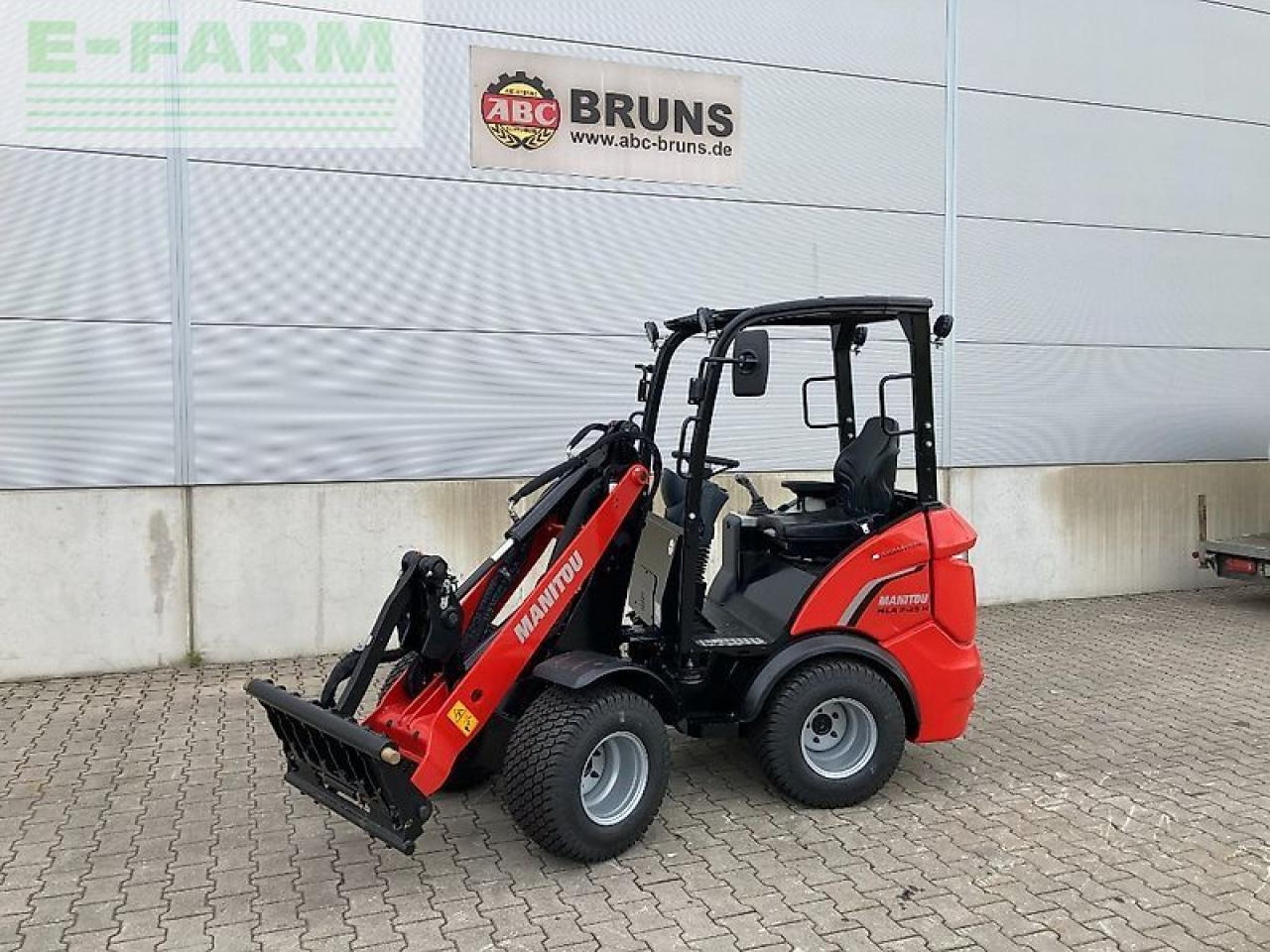 Manitou mla 2-25 h - Mini rýpadlo: obrázek 1 Manitou mla 2-25 h - Mini rýpadlo: obrázek 1