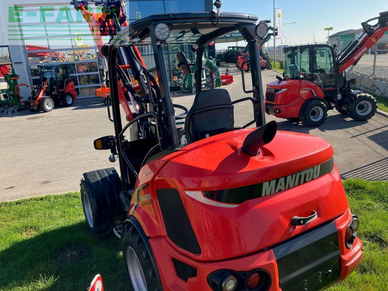 Manitou mla5-50 - Mini rýpadlo: obrázek 4 Manitou mla5-50 - Mini rýpadlo: obrázek 4
