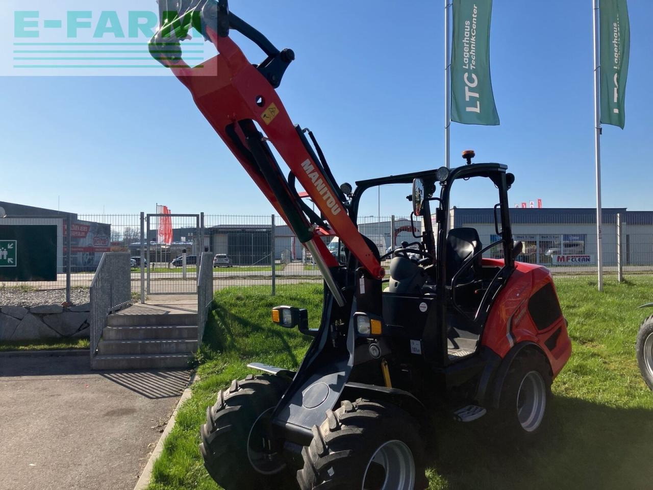 Manitou mla5-50 - Mini rýpadlo: obrázek 1 Manitou mla5-50 - Mini rýpadlo: obrázek 1