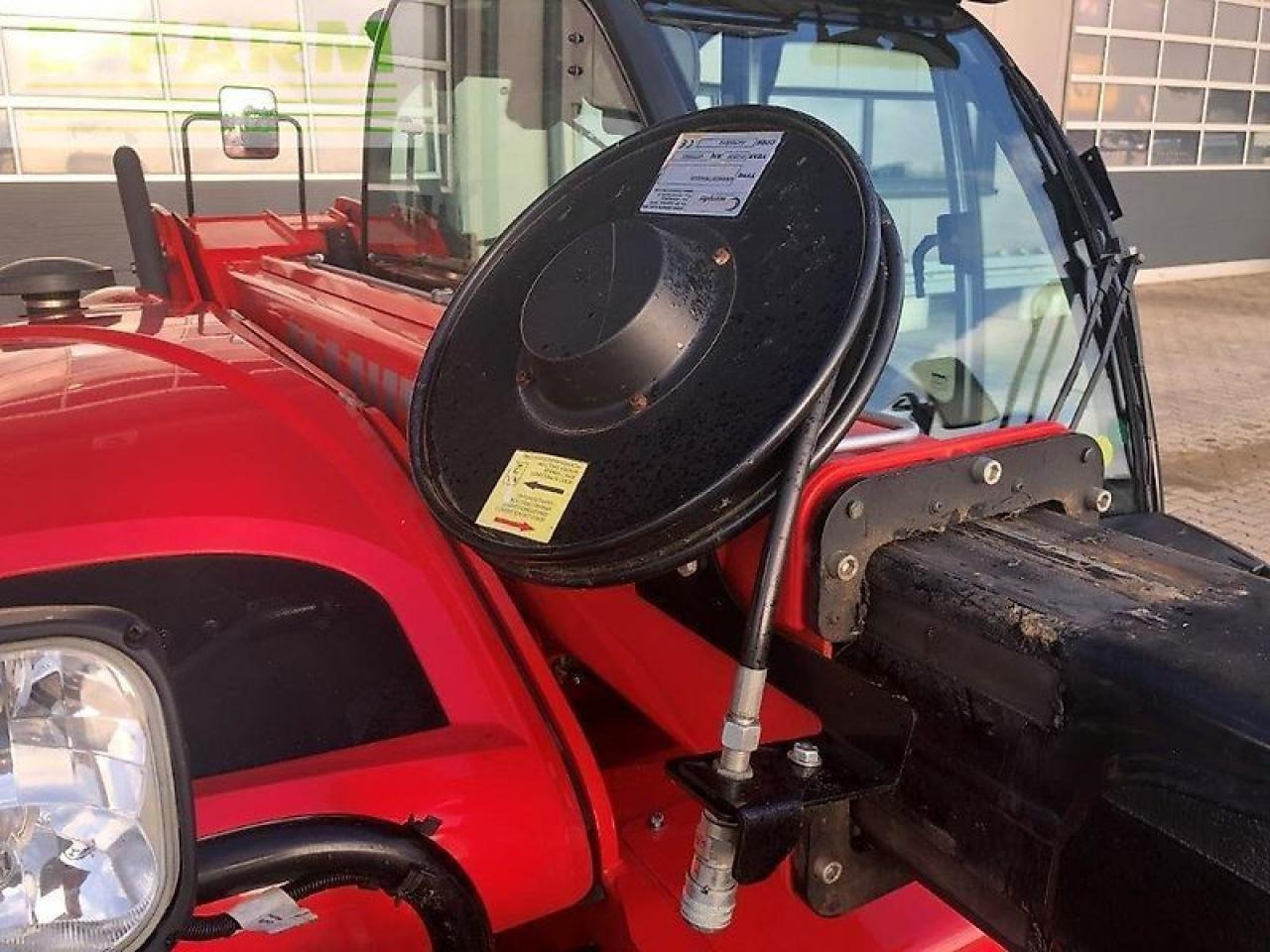 Teleskopický manipulátor Manitou mt 625 ha: obrázek 8