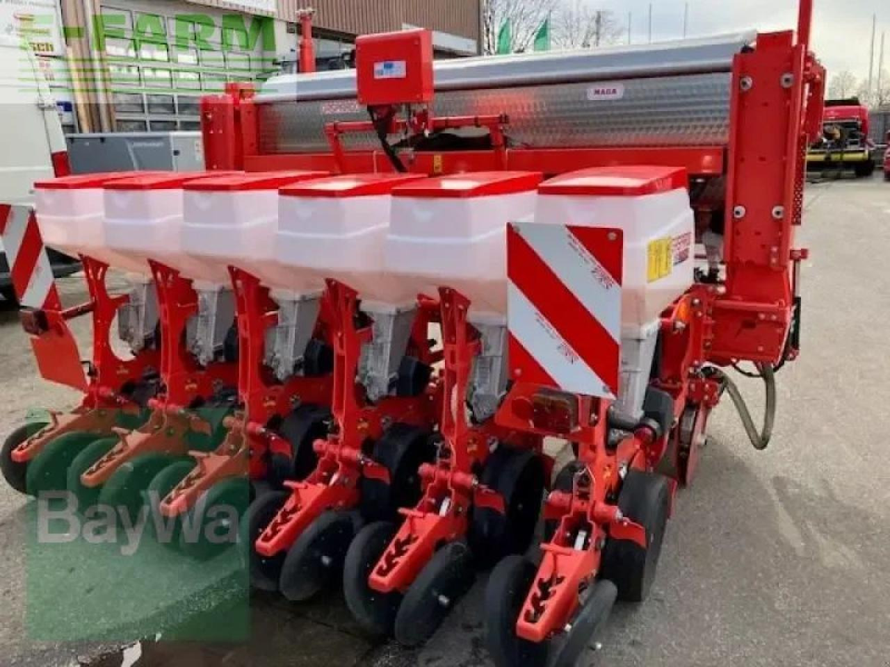 Maschio maga 6-reihig gaspardo pneumat - Přesný secí stroj: obrázek 4 Maschio maga 6-reihig gaspardo pneumat - Přesný secí stroj: obrázek 4