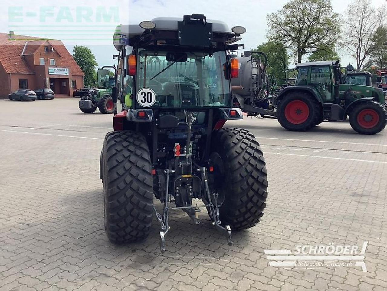 Massey Ferguson 1750 m hc - Traktor: obrázek 4 Massey Ferguson 1750 m hc - Traktor: obrázek 4