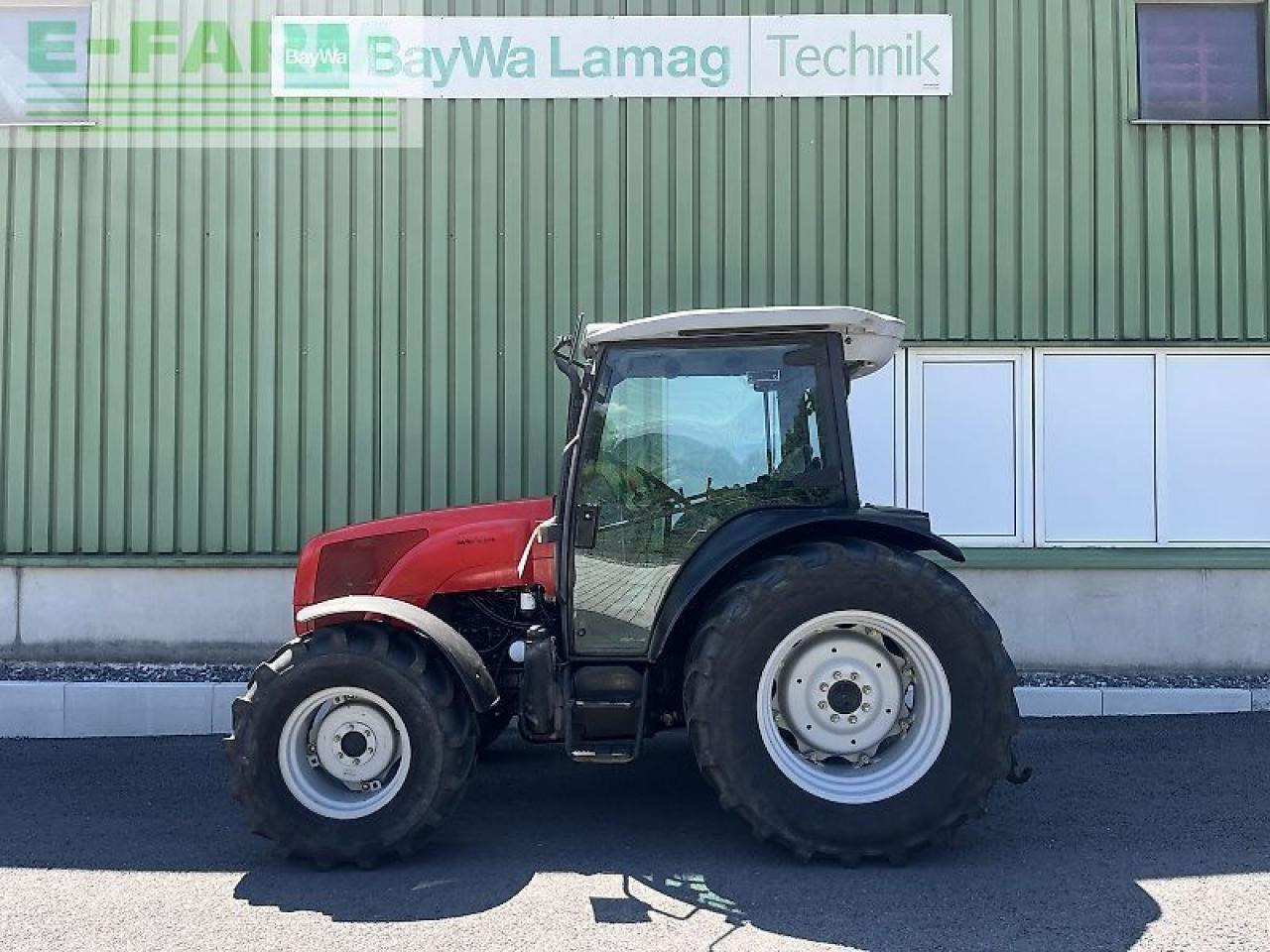 Massey Ferguson 2435 - Traktor: obrázek 2 Massey Ferguson 2435 - Traktor: obrázek 2