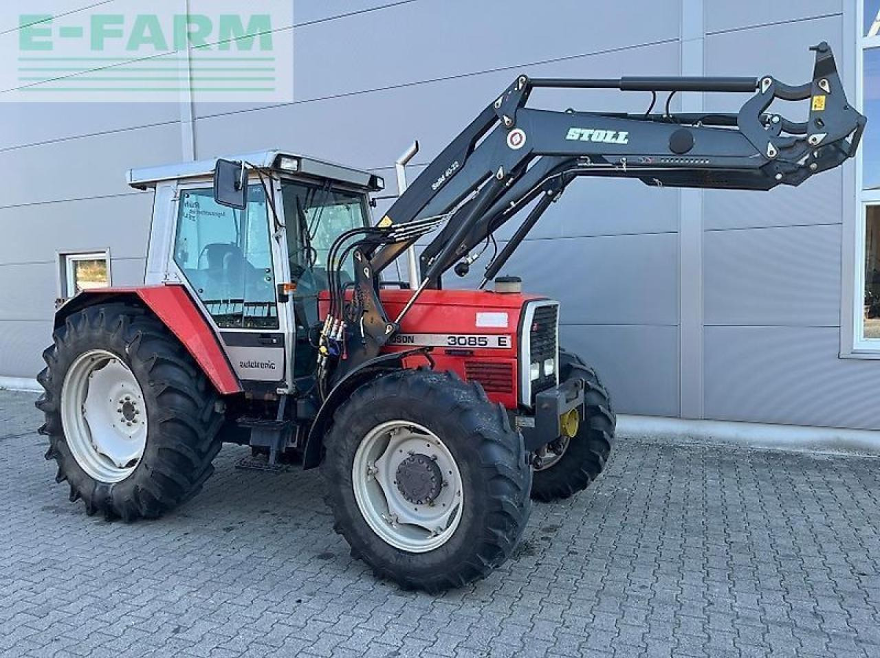 Massey Ferguson 3085 e - Traktor: obrázek 1 Massey Ferguson 3085 e - Traktor: obrázek 1