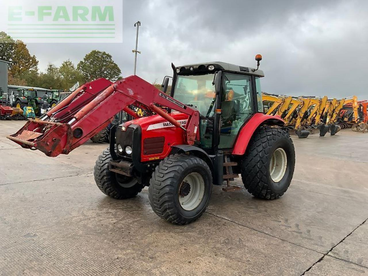 Massey Ferguson 5445 tractor (st25029) - Traktor: obrázek 5 Massey Ferguson 5445 tractor (st25029) - Traktor: obrázek 5