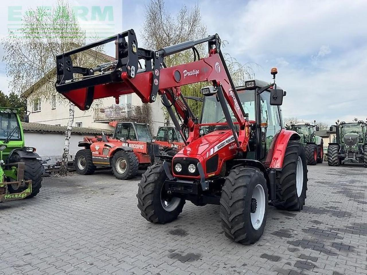 Massey Ferguson 5455 + faucheux prestige 120 - Traktor: obrázek 2 Massey Ferguson 5455 + faucheux prestige 120 - Traktor: obrázek 2