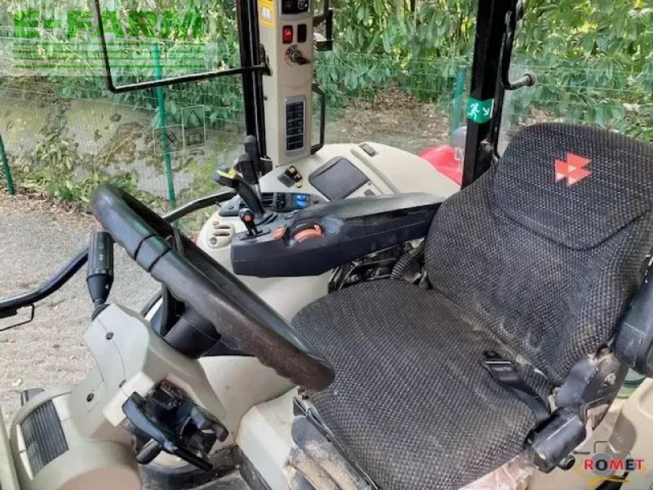 Massey Ferguson 5713 s d4 ef mr - Traktor: obrázek 4 Massey Ferguson 5713 s d4 ef mr - Traktor: obrázek 4