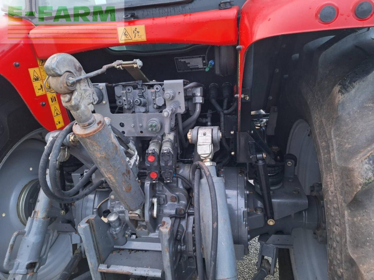 Massey Ferguson 7465 - Traktor: obrázek 3 Massey Ferguson 7465 - Traktor: obrázek 3