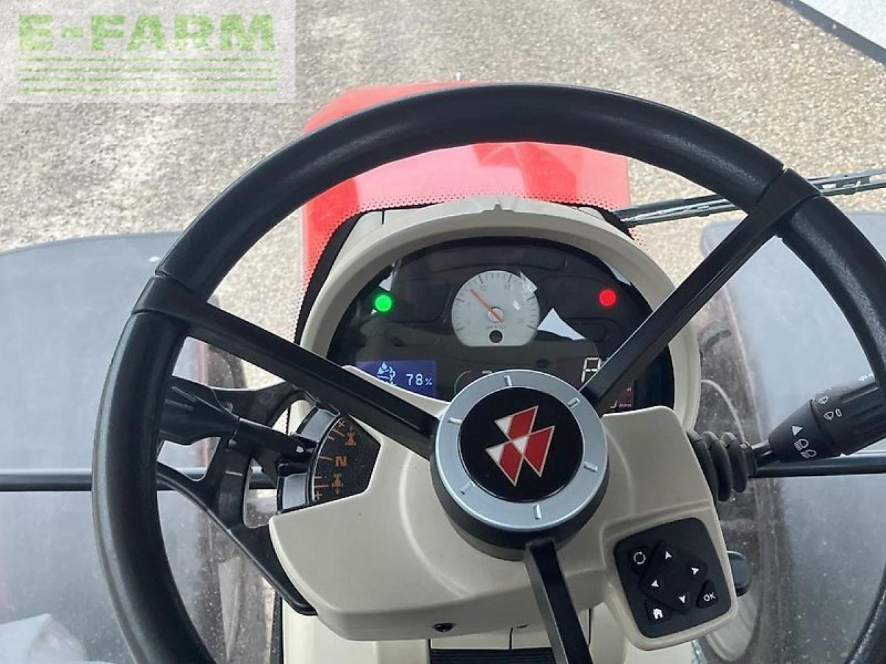 Massey Ferguson 7618 dyna6 - Traktor: obrázek 2 Massey Ferguson 7618 dyna6 - Traktor: obrázek 2