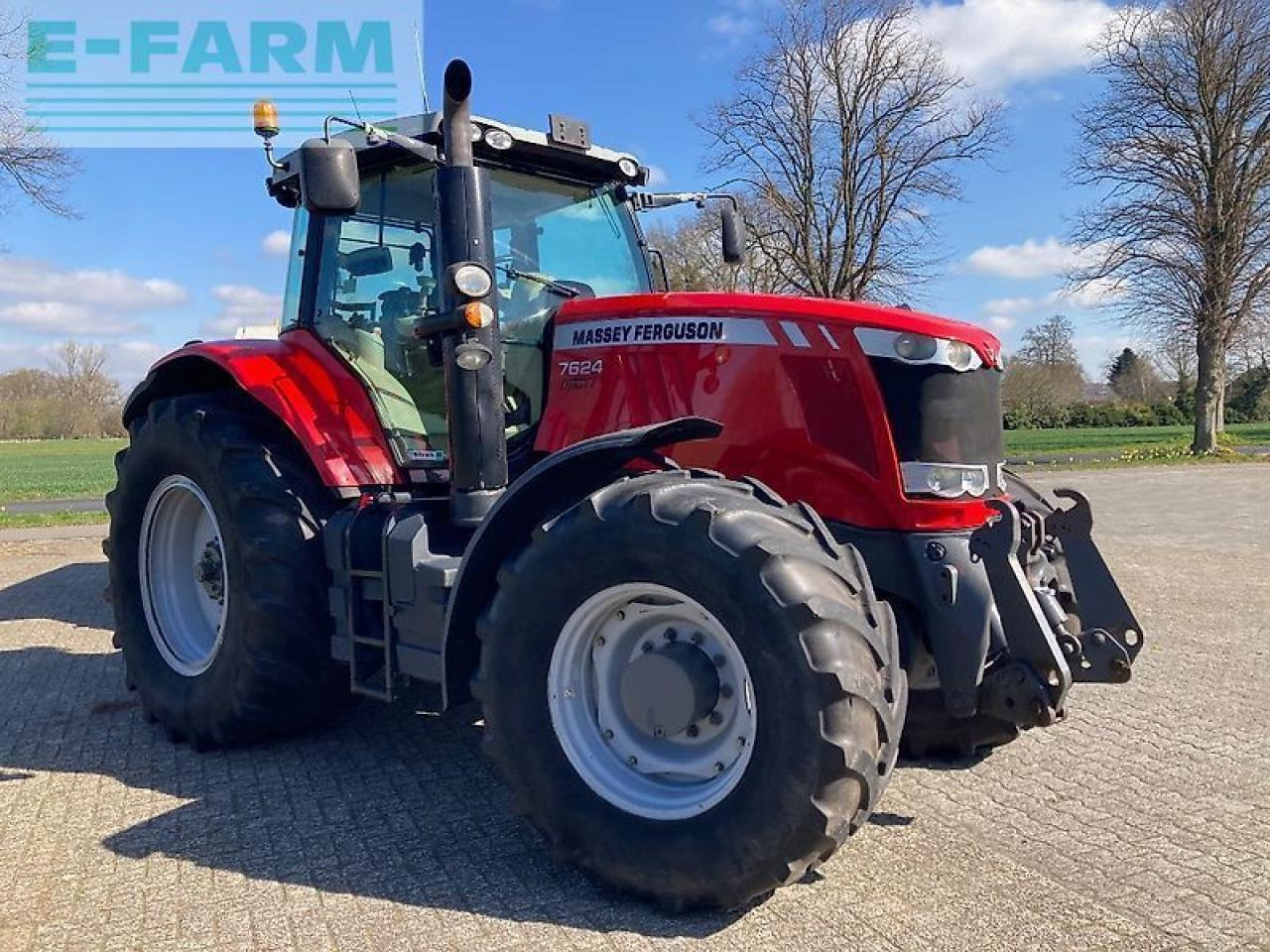 Massey Ferguson 7624 - Traktor: obrázek 1 Massey Ferguson 7624 - Traktor: obrázek 1