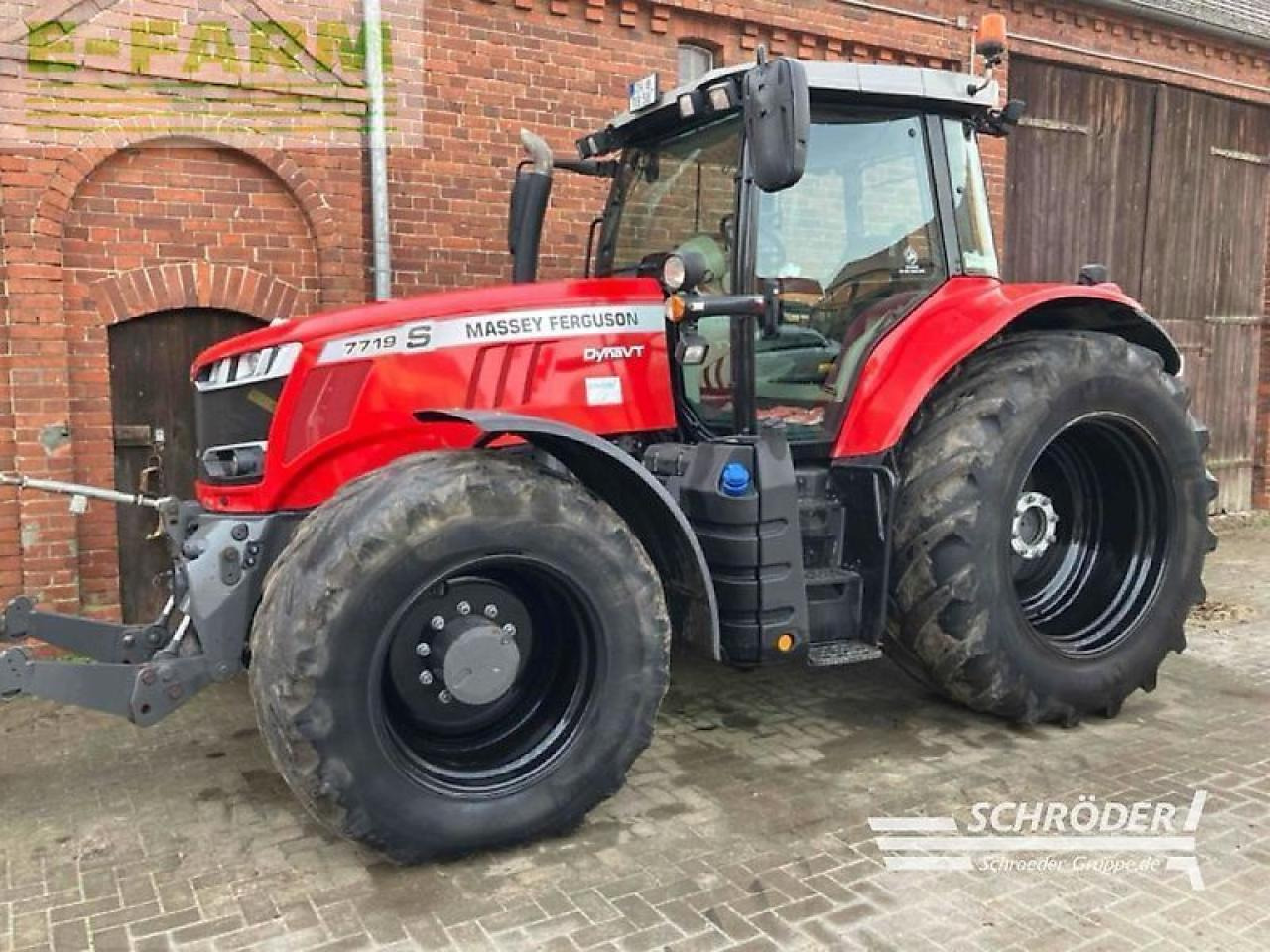 Massey Ferguson 7719 s dyna-vt new exclusive Exclusive - Traktor: obrázek 1 Massey Ferguson 7719 s dyna-vt new exclusive Exclusive - Traktor: obrázek 1