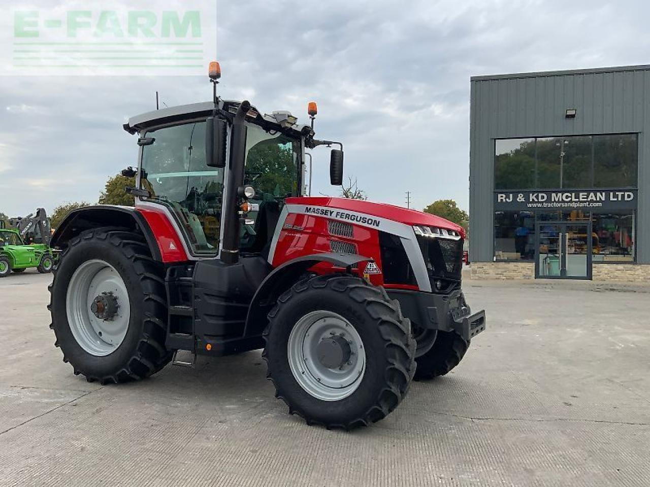 Massey Ferguson 8s.225 dyna e power tractor (st24558) - Traktor: obrázek 2 Massey Ferguson 8s.225 dyna e power tractor (st24558) - Traktor: obrázek 2