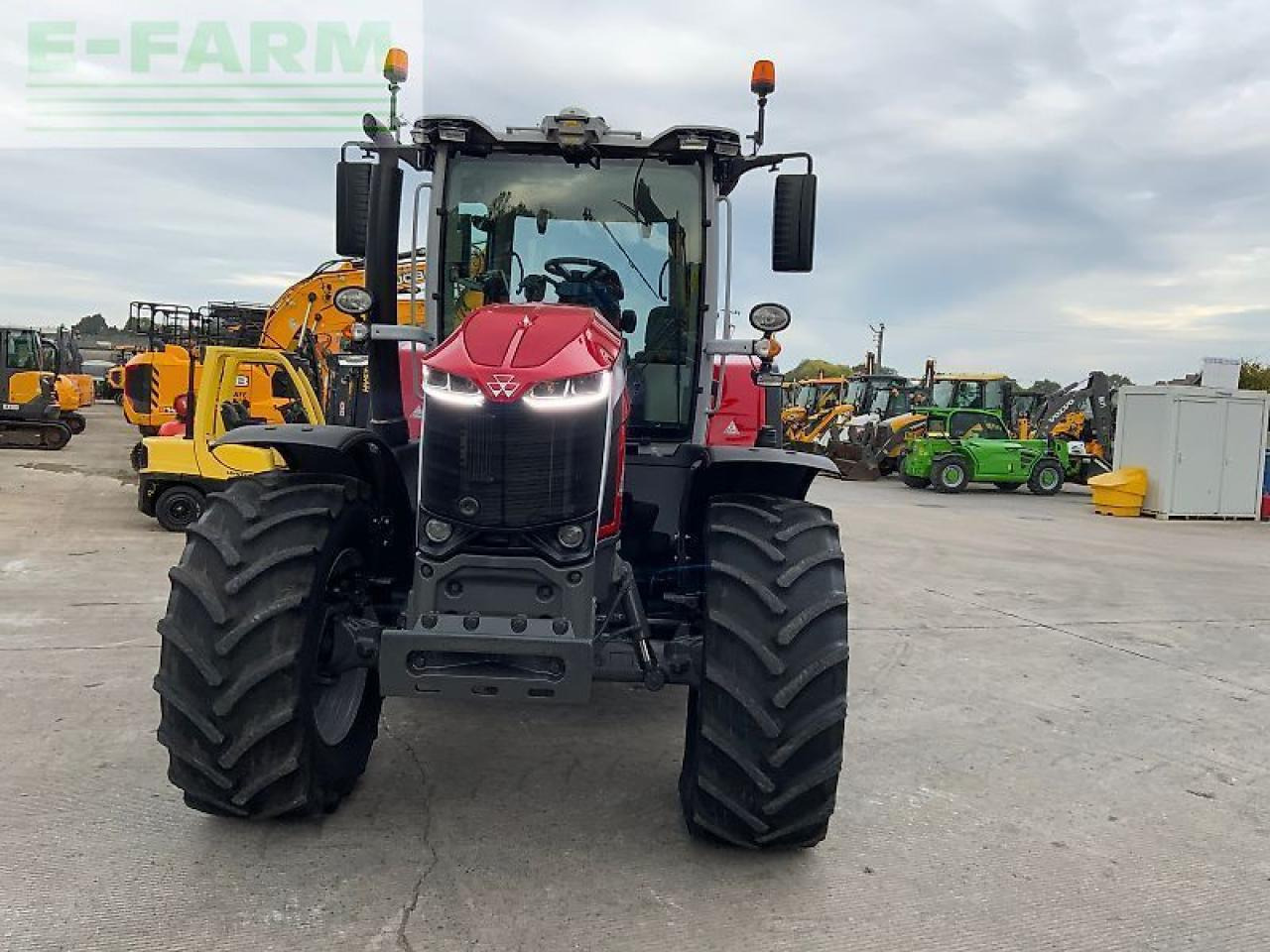 Massey Ferguson 8s.225 dyna e power tractor (st24558) - Traktor: obrázek 4 Massey Ferguson 8s.225 dyna e power tractor (st24558) - Traktor: obrázek 4