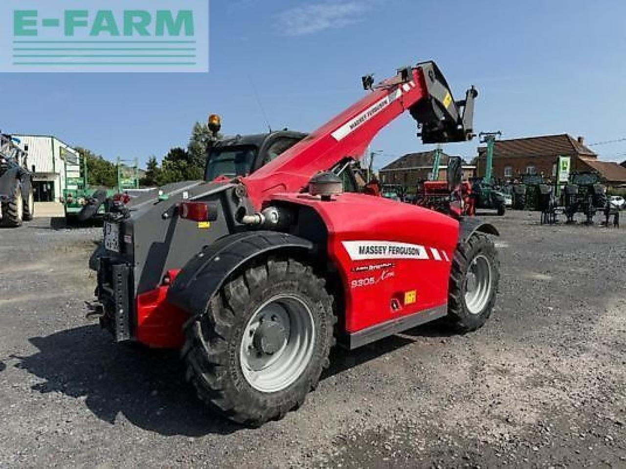 Massey Ferguson 9305 xtra - Teleskopický manipulátor: obrázek 4 Massey Ferguson 9305 xtra - Teleskopický manipulátor: obrázek 4