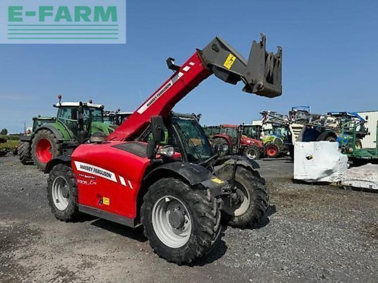 Massey Ferguson 9305 xtra - Teleskopický manipulátor: obrázek 3 Massey Ferguson 9305 xtra - Teleskopický manipulátor: obrázek 3