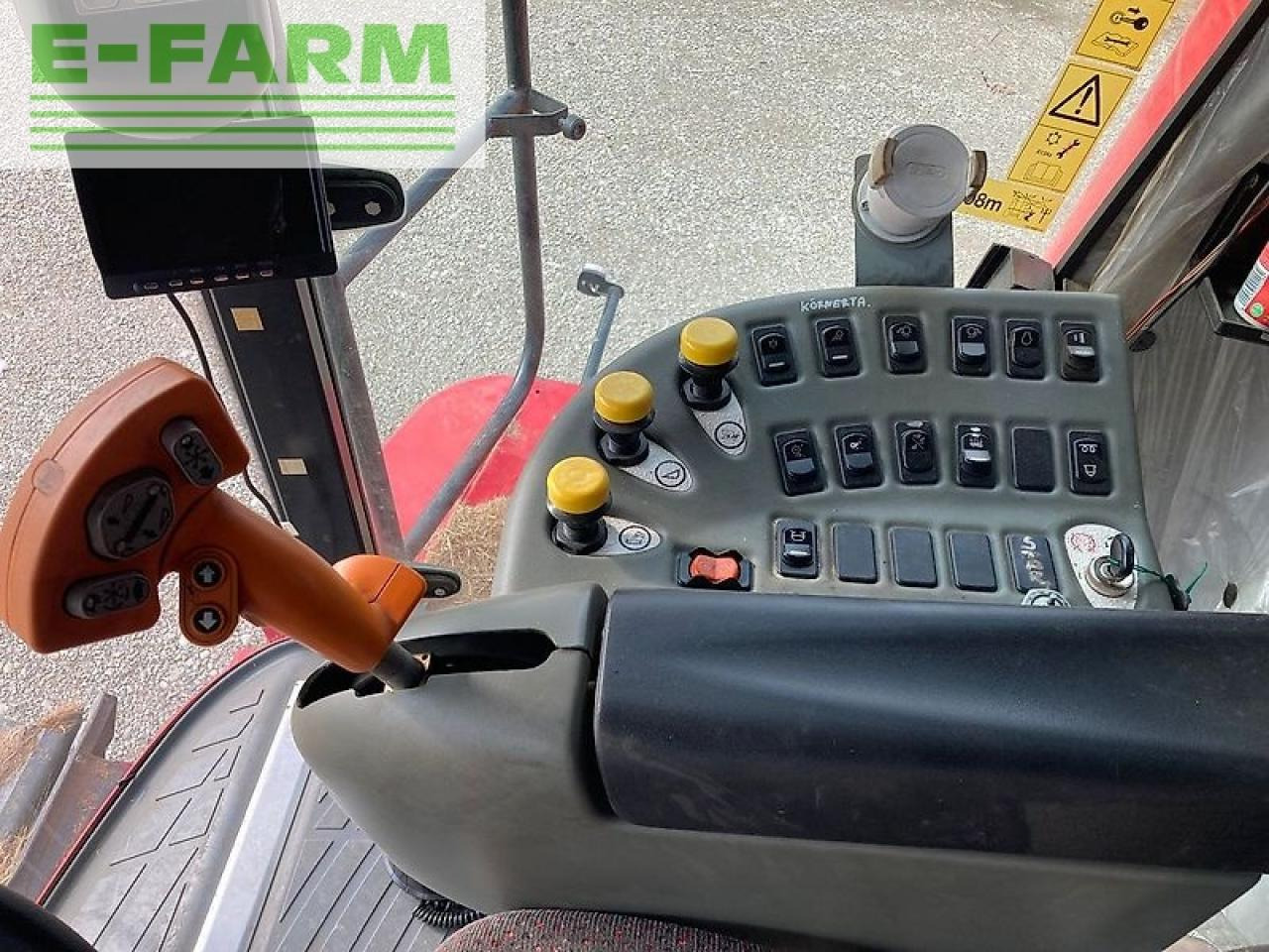 Sklízecí mlátička Massey Ferguson beta 7270: obrázek 9