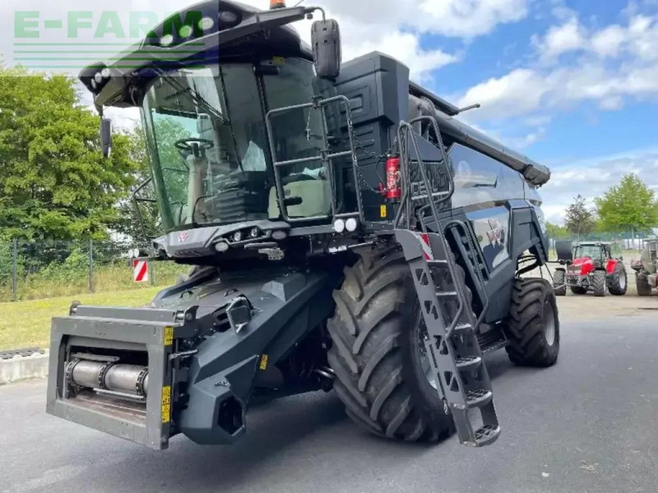 Massey Ferguson ideal 8 pl - Sklízecí mlátička: obrázek 1 Massey Ferguson ideal 8 pl - Sklízecí mlátička: obrázek 1