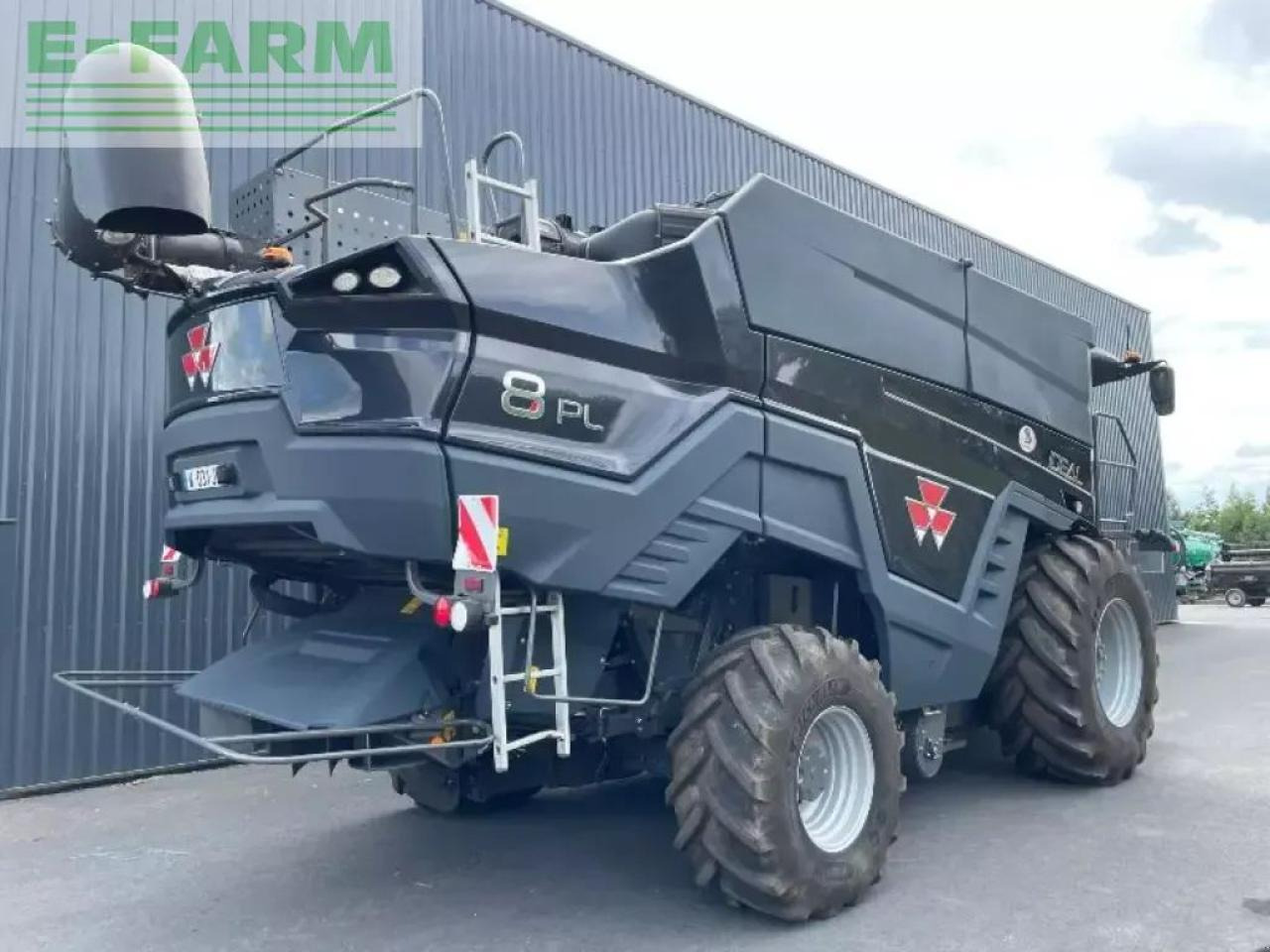 Massey Ferguson ideal 8 pl - Sklízecí mlátička: obrázek 4 Massey Ferguson ideal 8 pl - Sklízecí mlátička: obrázek 4