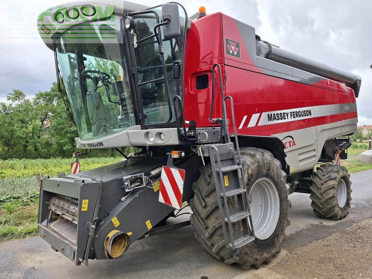 Massey Ferguson mähdrescher massey ferguson 7360 beta - Sklízecí mlátička: obrázek 2 Massey Ferguson mähdrescher massey ferguson 7360 beta - Sklízecí mlátička: obrázek 2