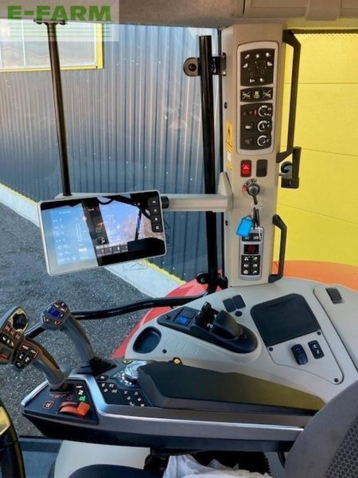 Massey Ferguson mf 7s.210 - Traktor: obrázek 4 Massey Ferguson mf 7s.210 - Traktor: obrázek 4