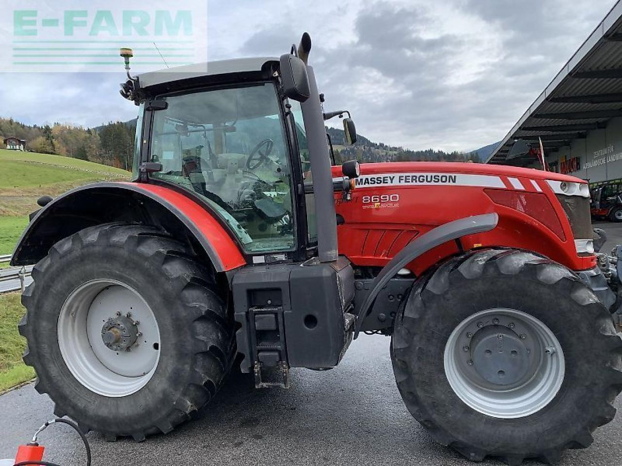 Massey Ferguson mf 8690 dyna-vt - Traktor: obrázek 5 Massey Ferguson mf 8690 dyna-vt - Traktor: obrázek 5