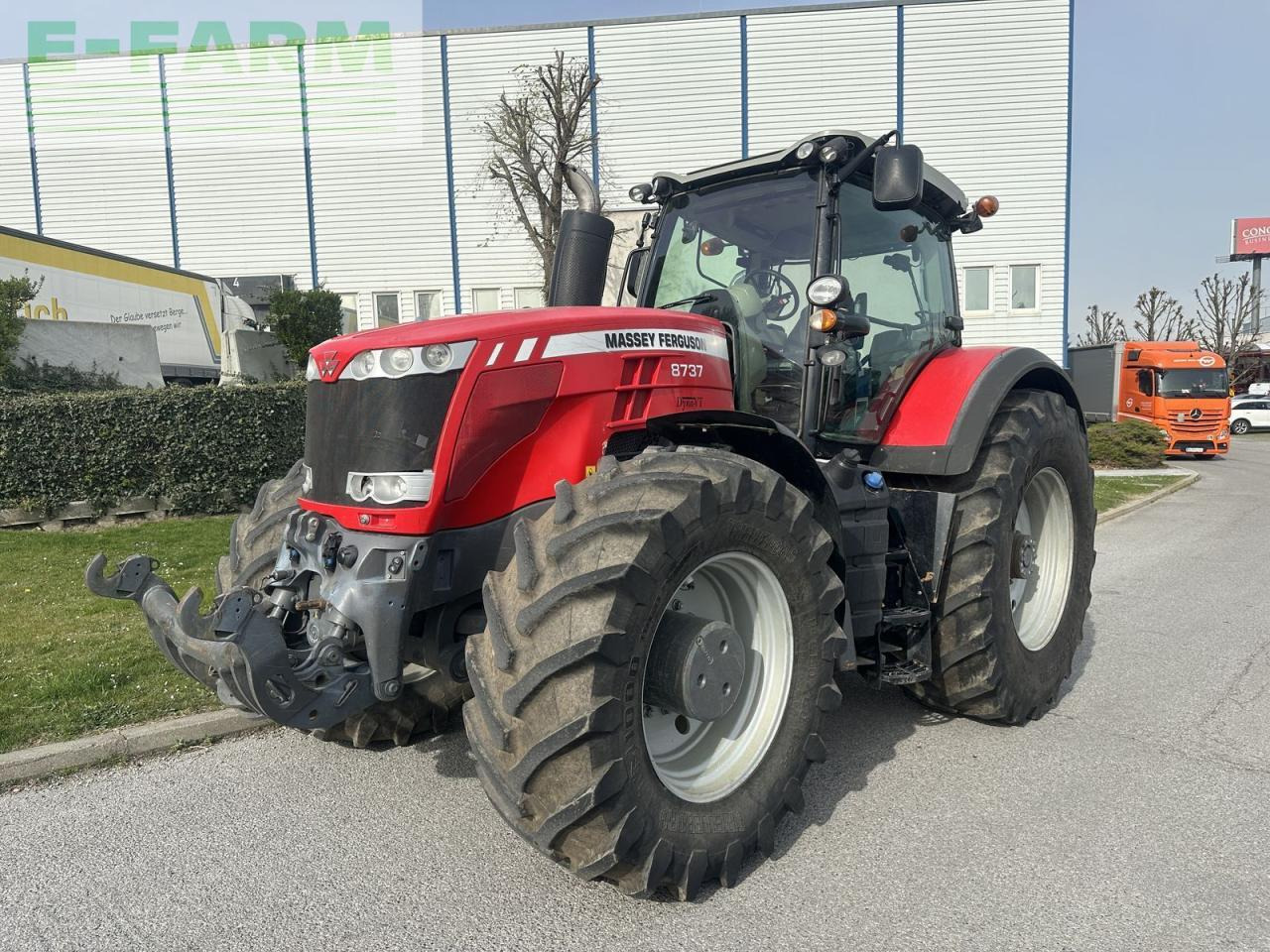 Massey Ferguson mf 8737 - Traktor: obrázek 4 Massey Ferguson mf 8737 - Traktor: obrázek 4
