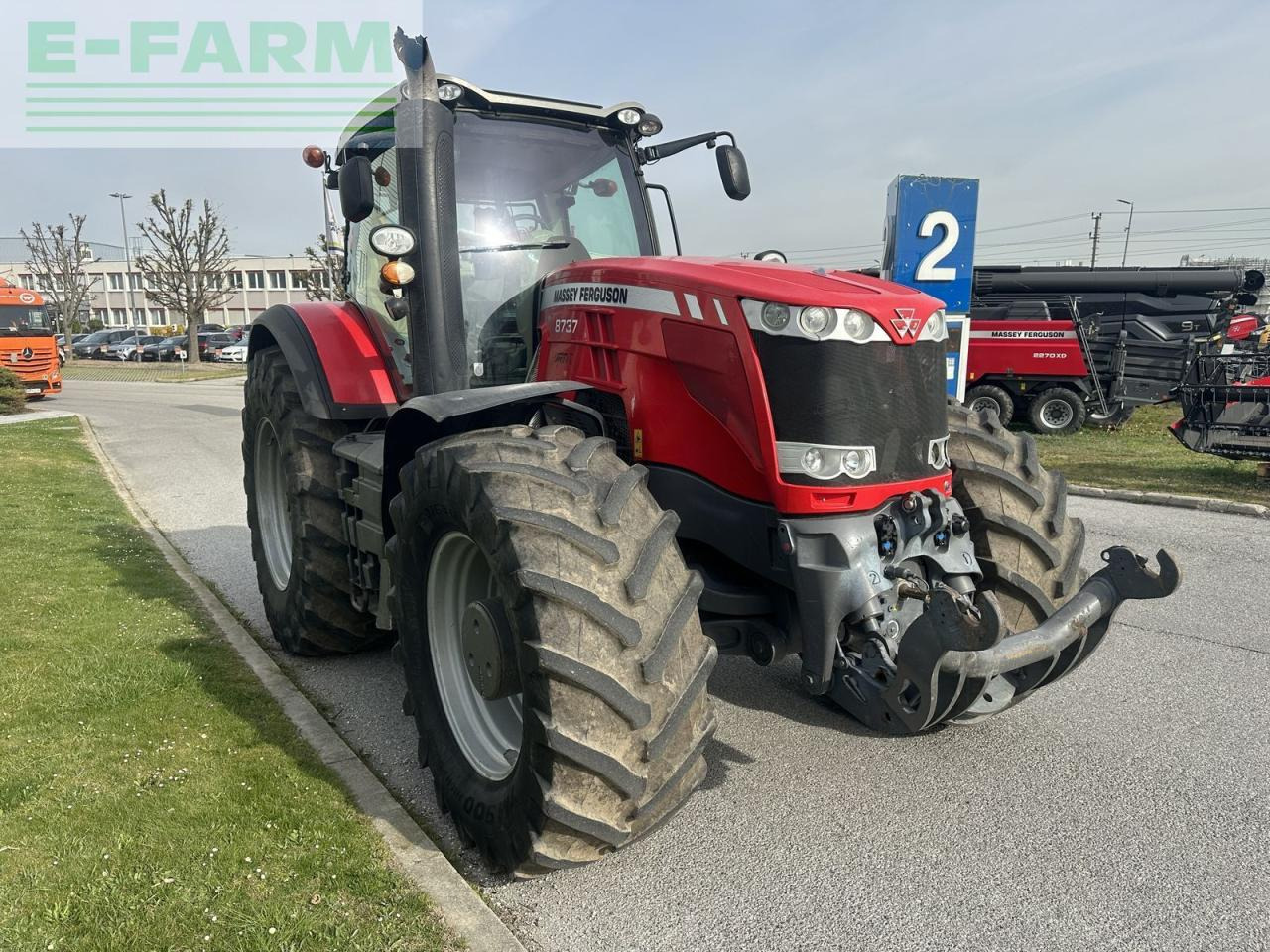 Massey Ferguson mf 8737 - Traktor: obrázek 1 Massey Ferguson mf 8737 - Traktor: obrázek 1