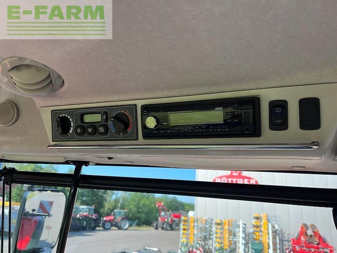 Massey Ferguson mf 8740 s dyna-vt exclusive Exclusive - Traktor: obrázek 5 Massey Ferguson mf 8740 s dyna-vt exclusive Exclusive - Traktor: obrázek 5