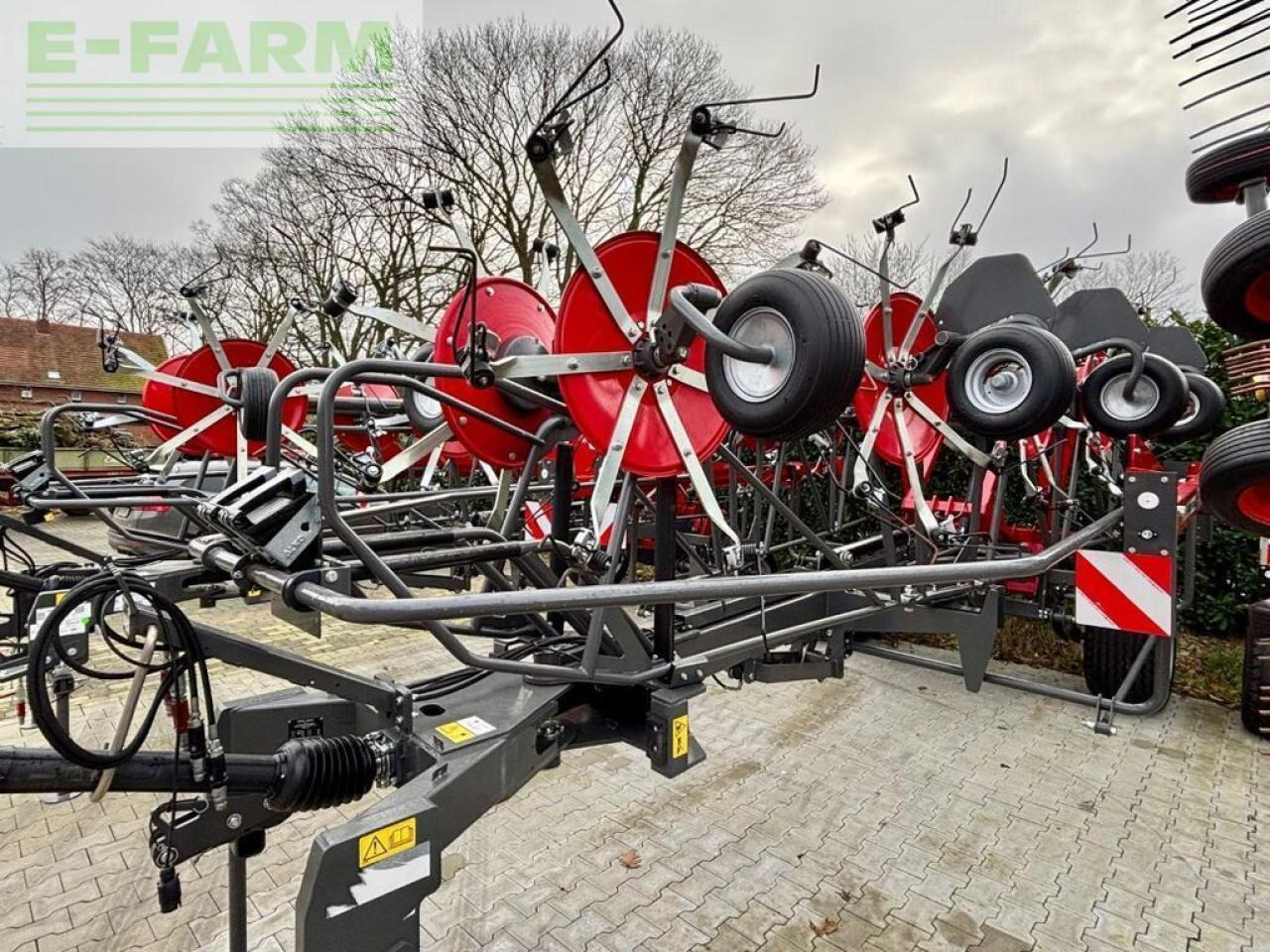 Massey Ferguson td 1310 x trc, wie neu ! - Obraceč/ Shrnovač: obrázek 2 Massey Ferguson td 1310 x trc, wie neu ! - Obraceč/ Shrnovač: obrázek 2