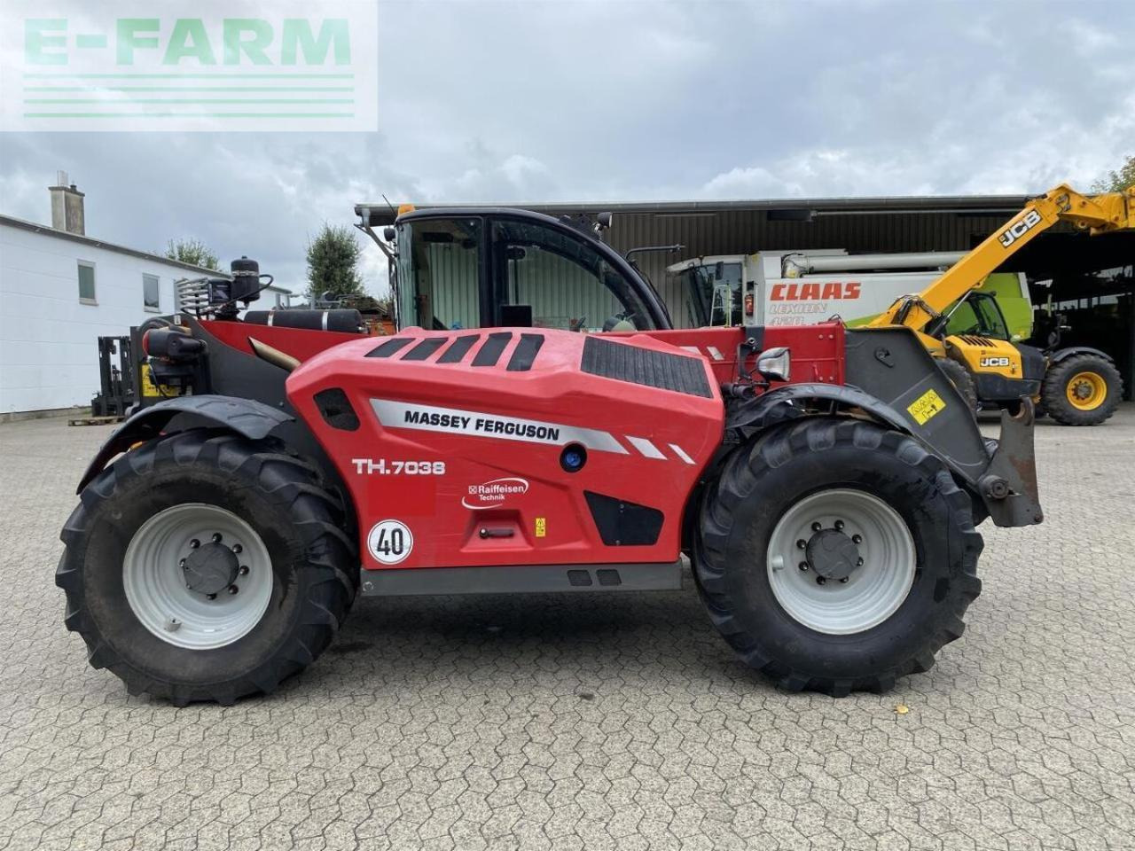 Massey Ferguson th-7038 - Teleskopický manipulátor: obrázek 4 Massey Ferguson th-7038 - Teleskopický manipulátor: obrázek 4
