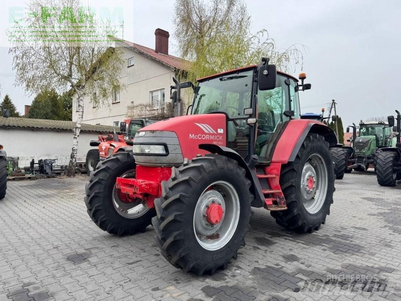 McCormick mc100 - Traktor: obrázek 1 McCormick mc100 - Traktor: obrázek 1