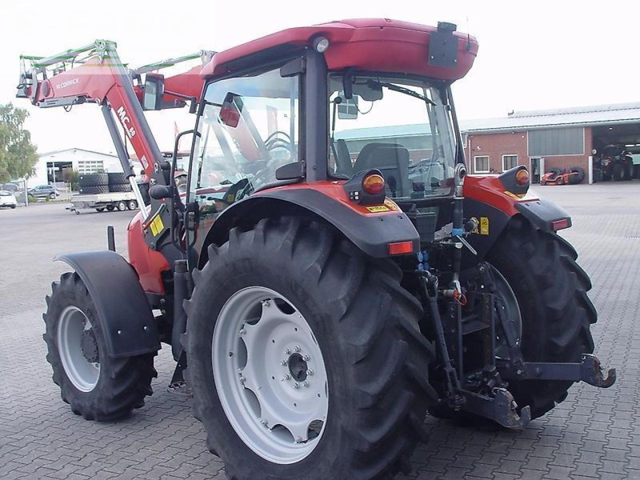 McCormick x50.30 - Traktor: obrázek 5 McCormick x50.30 - Traktor: obrázek 5