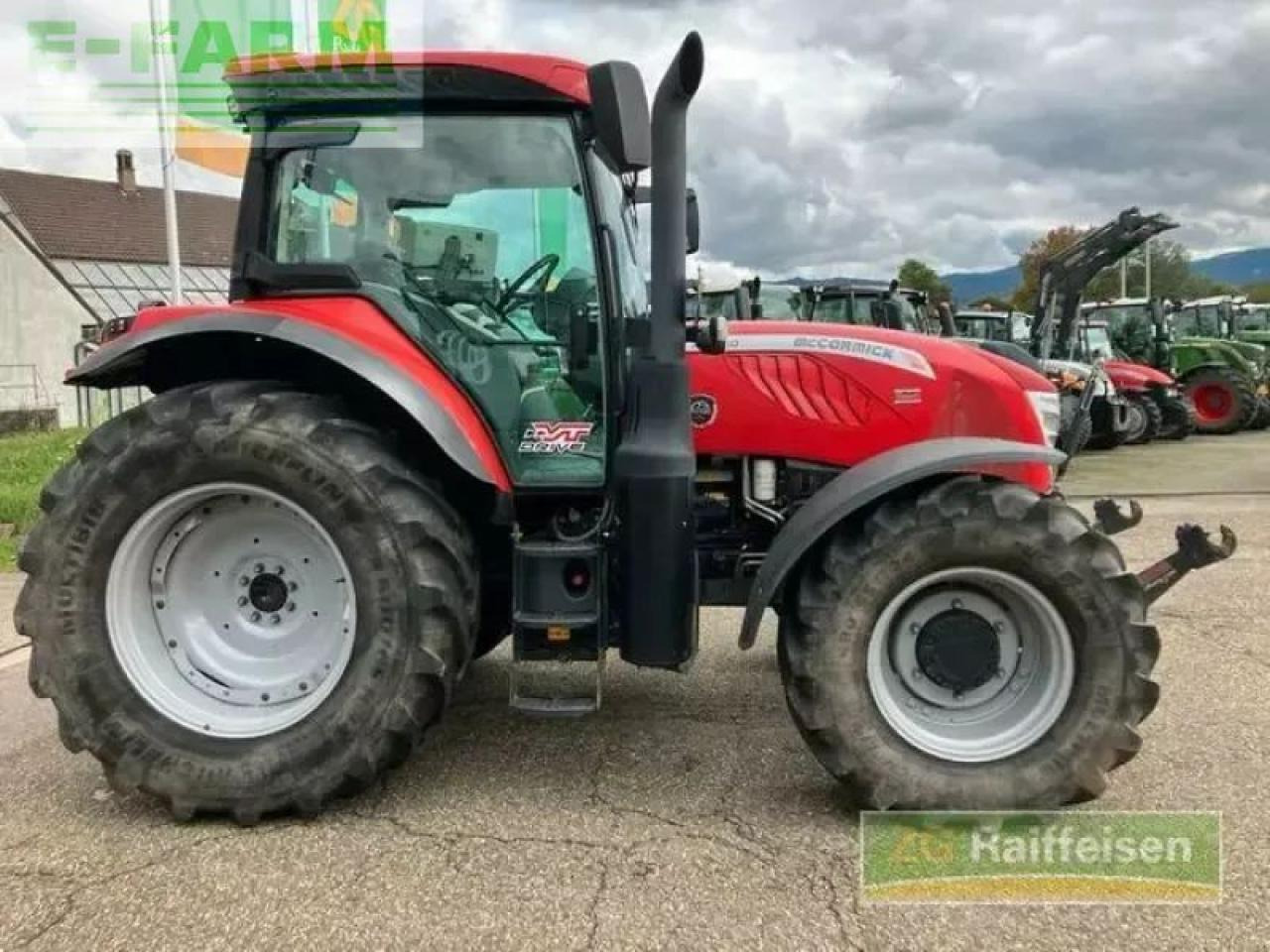 McCormick x6.430 vt drive - Traktor: obrázek 5 McCormick x6.430 vt drive - Traktor: obrázek 5