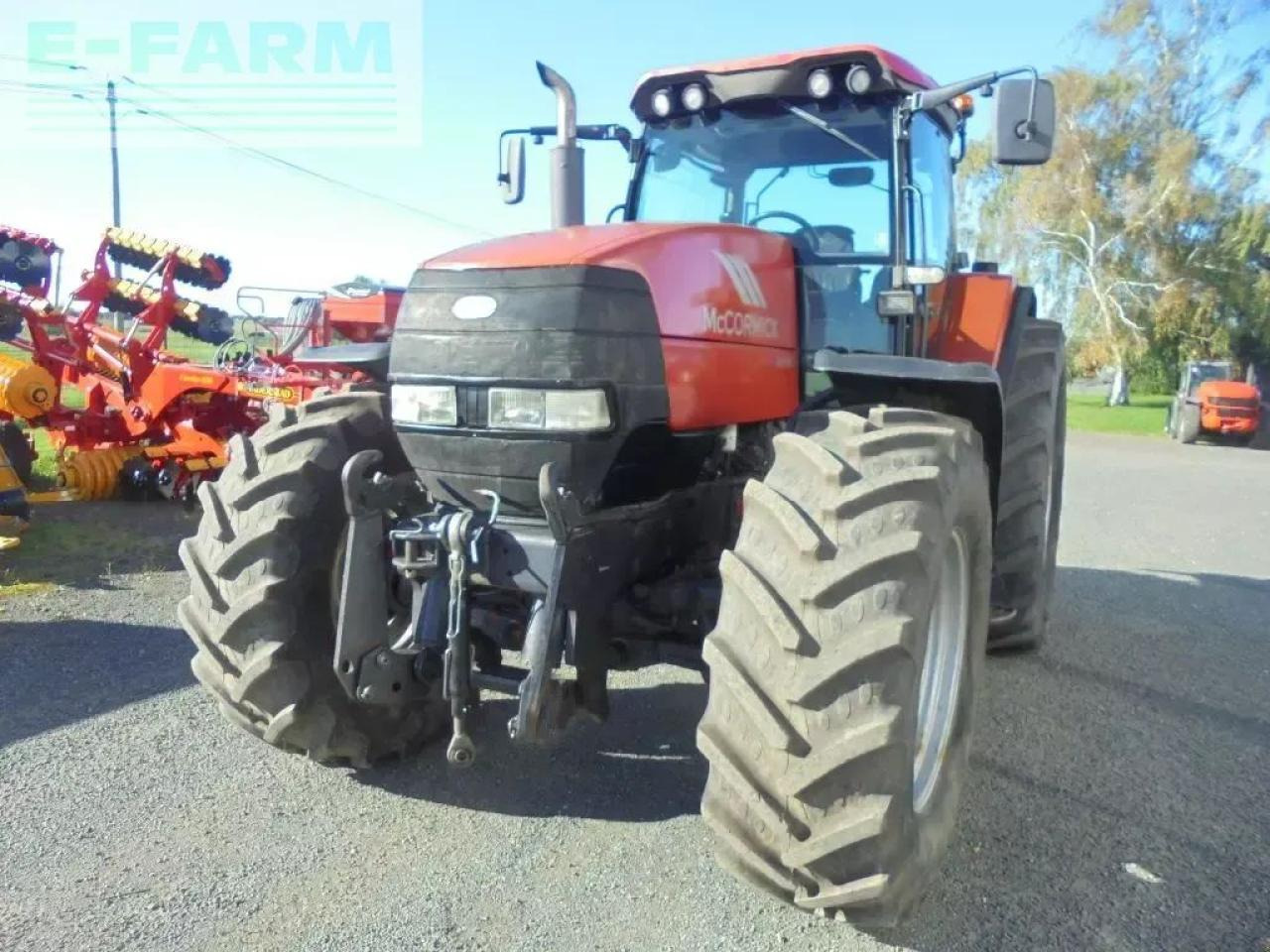 McCormick xtx 185 - Traktor: obrázek 3 McCormick xtx 185 - Traktor: obrázek 3