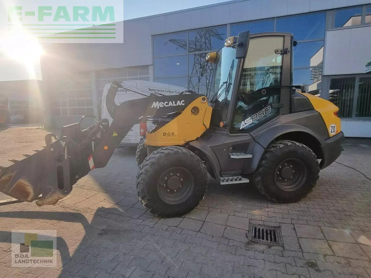 Menke as 850 - Mini rýpadlo: obrázek 2 Menke as 850 - Mini rýpadlo: obrázek 2