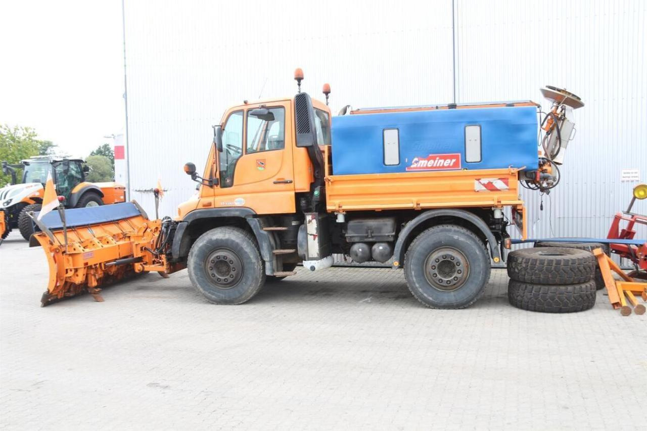 Mercedes-Benz unimog u 400 - Traktor: obrázek 4 Mercedes-Benz unimog u 400 - Traktor: obrázek 4